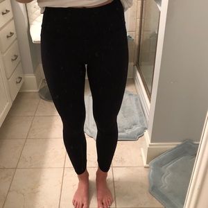 Lululemon black leggings